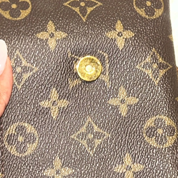 Louis Vuitton Monogram Twin Pochette GM - Picture 9 of 16